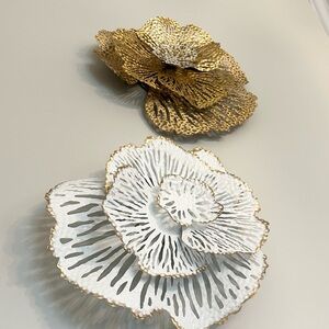 Global Views Modern Metal Floral Wall Art